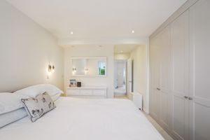 Photo 23- click for photo gallery